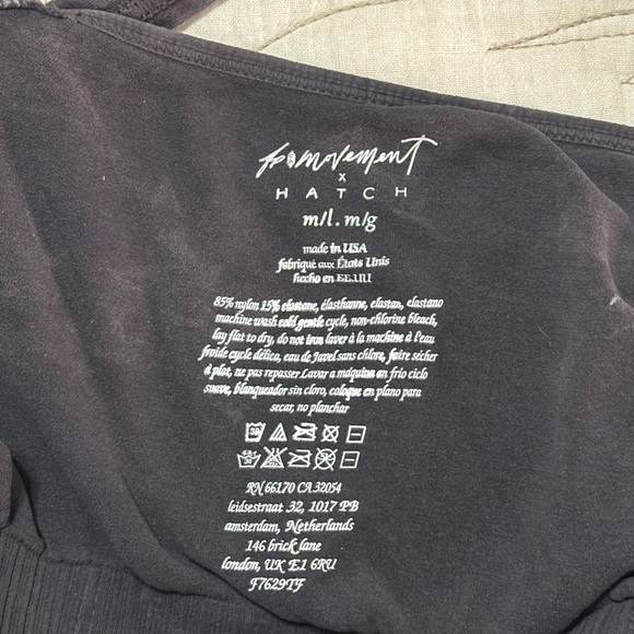 NWOT FP Movement x Hatch Good Karma
Maternity Crop M/L Washed Black - Picture 5 of 5